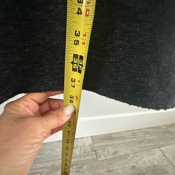 Amisu Charcoal Hooded Cape - Picture 7 of 10